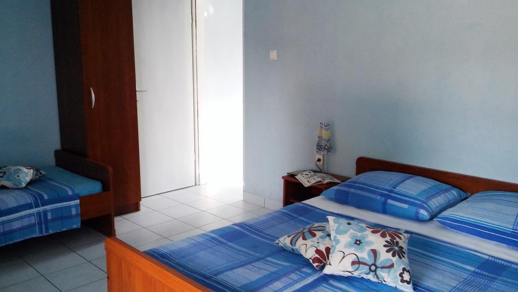 Apartmani Conar Veliki Drvenik Εξωτερικό φωτογραφία