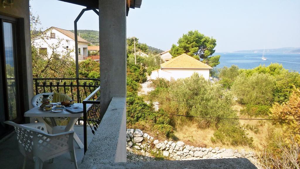 Apartmani Conar Veliki Drvenik Εξωτερικό φωτογραφία
